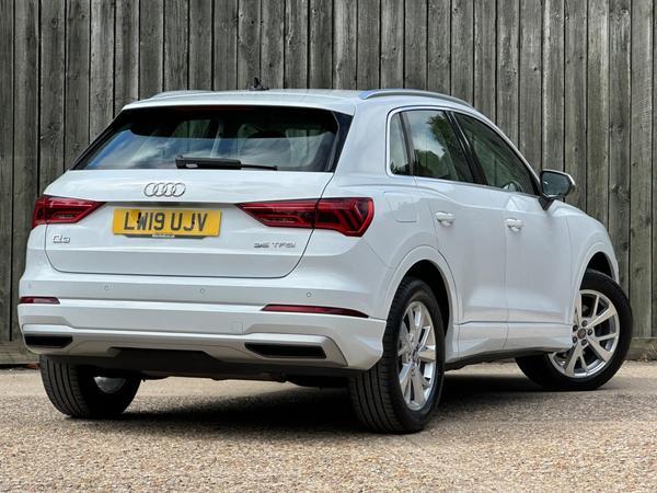 Audi Q3 1.5 TFSI CoD 35 Sport Euro 6 (s/s) 5dr