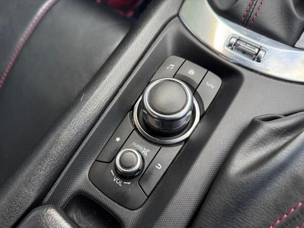 Mazda MX-5 RF 2.0 SKYACTIV-G Sport Nav Auto Euro 6 2dr