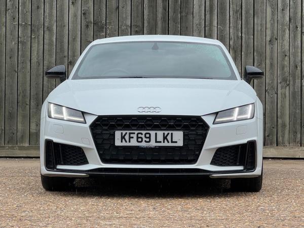 Audi TT 2.0 TFSI 40 Black Edition S Tronic Euro 6 (s/s) 3dr