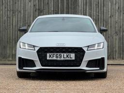 Audi TT 2.0 TFSI 40 Black Edition S Tronic Euro 6 (s/s) 3dr at 4th
