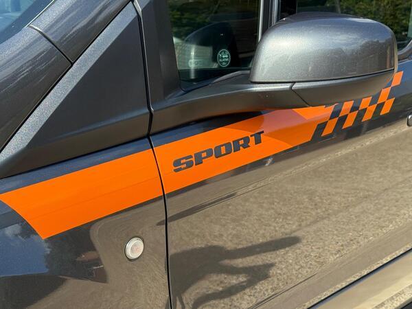 Ford Transit Connect 1.5 240 EcoBlue Sport L2 Euro 6 (s/s) 5dr