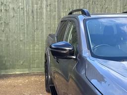 Nissan Navara 2.3 dCi N-Guard Auto 4WD Euro 6 4dr at 26th