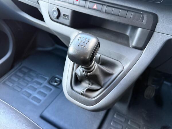 Citroen Dispatch 1.5 BlueHDi 1000 Enterprise Pro M FWD 2 Euro 6 (s/s) 6dr