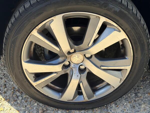 Peugeot 2008 1.6 BlueHDi Allure Euro 6 5dr