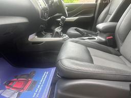 Nissan Navara 2.3 dCi N-Guard 4WD Euro 6 (s/s) 4dr at 30th