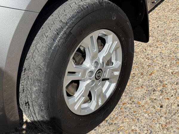 Nissan Navara 2.3 dCi Acenta 4WD Euro 6 (s/s) 4dr
