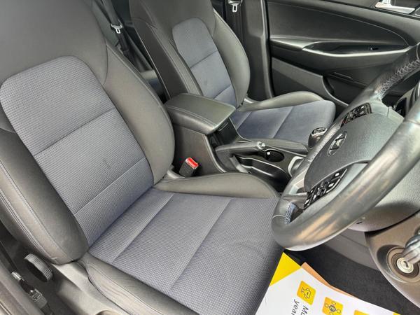 Hyundai TUCSON 1.7 CRDi Blue Drive SE Nav Euro 6 (s/s) 5dr