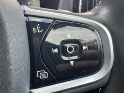 Volvo XC60 2.0 T5 R-Design Auto AWD Euro 6 (s/s) 5dr at 34th