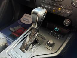 Ford Ranger 2.0 EcoBlue Wildtrak Auto 4WD Euro 6 (s/s) 4dr at 33th