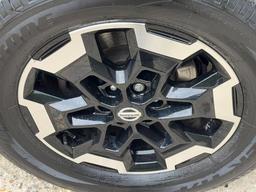 Nissan Navara 2.3 dCi Tekna Auto 4WD Euro 6 4dr at 35th