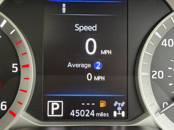 Nissan Navara 2.3 dCi N-Guard Auto 4WD Euro 6 4dr