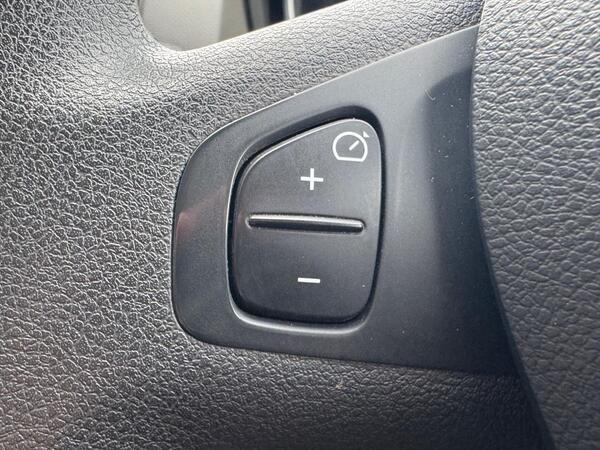Renault Trafic 1.6 dCi ENERGY 29 Sport Nav LWB Standard Roof Euro 6 (s/s) 5dr