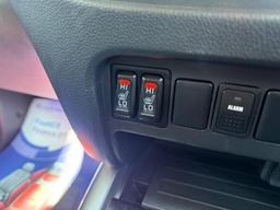 Mitsubishi L200 2.4 DI-D DC Barbarian Auto 4WD Euro 6 4dr at 30th