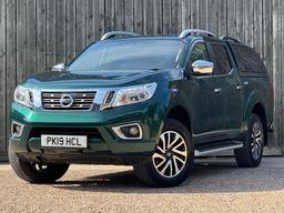 Nissan Navara 2.3 dCi Tekna 4WD Euro 6 (s/s) 4dr at 9th