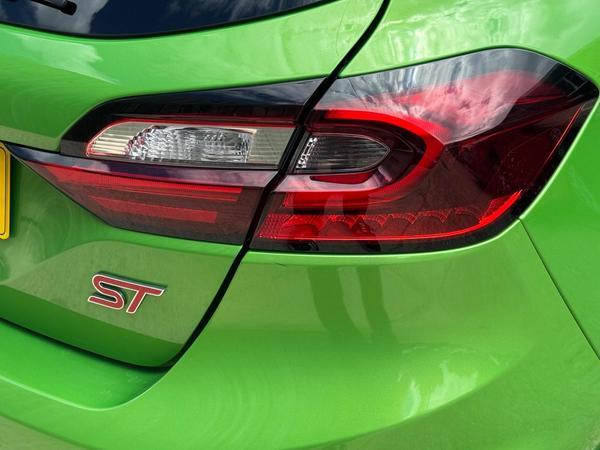Ford Fiesta 1.5T EcoBoost ST-2 Euro 6 (s/s) 5dr