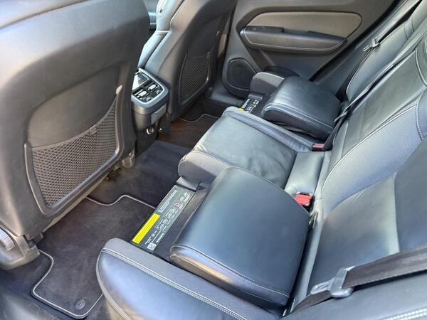 Volvo XC60 2.0 D4 R-Design Auto Euro 6 (s/s) 5dr