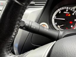 Nissan Navara 2.3 dCi N-Guard Auto 4WD Euro 6 4dr at 23th