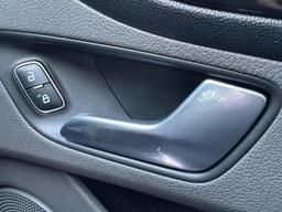 Ford Transit Custom 2.0 300 EcoBlue Limited L2 H1 Euro 6 (s/s) 5dr at 38th