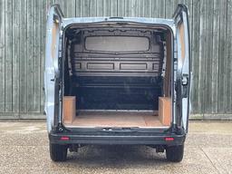 Renault Trafic 2.0 dCi Blue SL28 Sport L1 H1 Euro 6 (s/s) 5dr at 46th