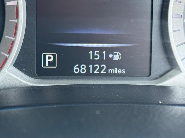 Nissan Navara 2.3 dCi Tekna Auto 4WD Euro 6 4dr