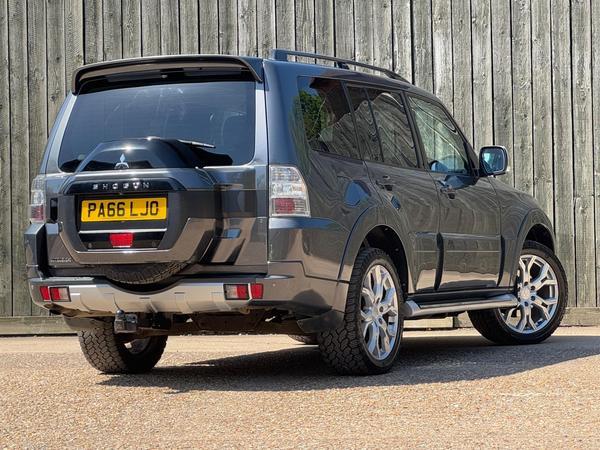 Mitsubishi Shogun 3.2 DI-DC SG5 Auto 4WD Euro 6 5dr LWB