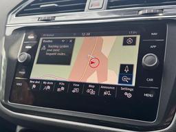 Volkswagen Tiguan 2.0 TDI R-Line DSG 4Motion Euro 6 (s/s) 5dr at 25th