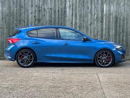 Ford Focus 2.3T EcoBoost ST Euro 6 (s/s) 5dr at 15th