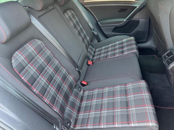 Volkswagen Golf 2.0 TSI GTI Performance Euro 6 (s/s) 5dr
