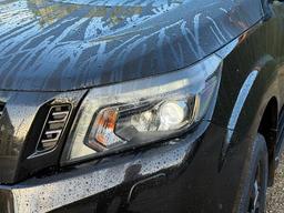 Nissan Navara 2.3 dCi N-Guard Auto 4WD Euro 6 4dr at 42th