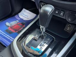 Nissan Navara 2.3 dCi Tekna Auto 4WD Euro 6 4dr at 20th