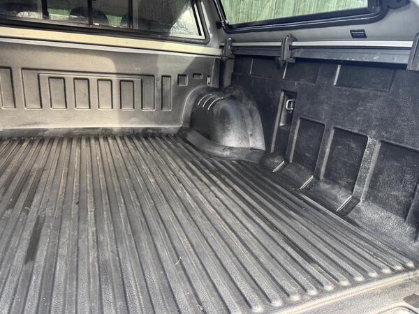 Mitsubishi L200 2.4 DI-D DC Barbarian Auto 4WD Euro 6 4dr