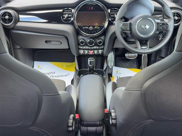 MINI Hatch 2.0 Cooper S Sport Steptronic Euro 6 (s/s) 3dr