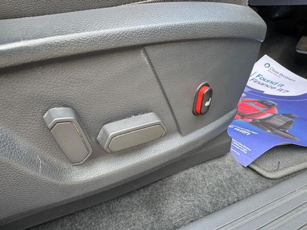 Ford Ranger 2.2 TDCi Limited 1 Durashift 4WD Euro 5 4dr