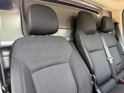 Renault Trafic 1.6 dCi ENERGY 29 Sport Nav LWB Standard Roof Euro 6 (s/s) 5dr at 8th