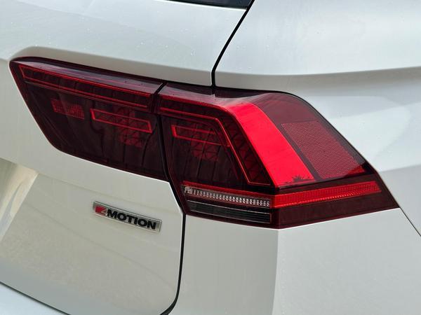 Volkswagen Tiguan 2.0 TDI R-Line DSG 4Motion Euro 6 (s/s) 5dr