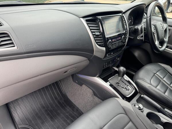 Mitsubishi L200 2.4 DI-D DC Barbarian Auto 4WD Euro 6 4dr