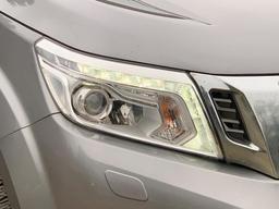Nissan Navara 2.3 dCi Tekna 4WD Euro 6 (s/s) 4dr at 22th
