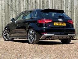 Audi S3 2.0 TFSI Sportback S Tronic quattro Euro 6 (s/s) 5dr at 11th