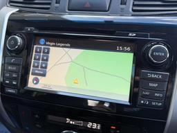Nissan Navara 2.3 dCi Tekna Auto 4WD Euro 6 4dr at 8th
