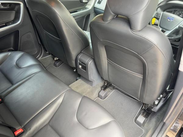 Volvo XC60 2.0 D4 SE Nav Euro 6 (s/s) 5dr