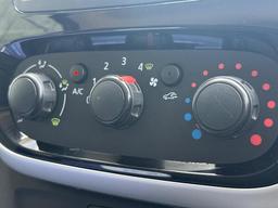 Renault Trafic 1.6 dCi ENERGY 29 Sport Nav LWB Standard Roof Euro 6 (s/s) 5dr at 25th