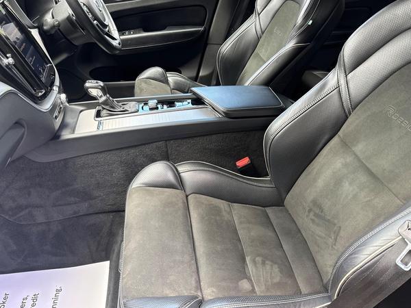 Volvo XC60 2.0 T5 R-Design Auto AWD Euro 6 (s/s) 5dr