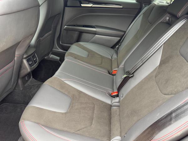 Ford Mondeo 2.0 TiVCT ST-Line Edition CVT Euro 6 (s/s) 5dr
