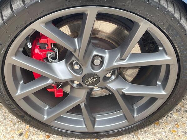Ford Focus 2.3T EcoBoost ST Euro 6 (s/s) 5dr