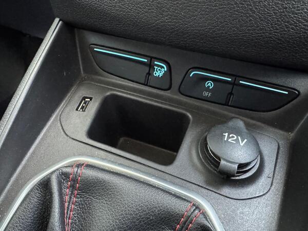 Ford Transit Courier 1.5 TDCi Sport L1 Euro 6 5dr