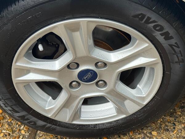 Ford Transit Courier 1.0 EcoBoost Limited L1 Euro 6 5dr