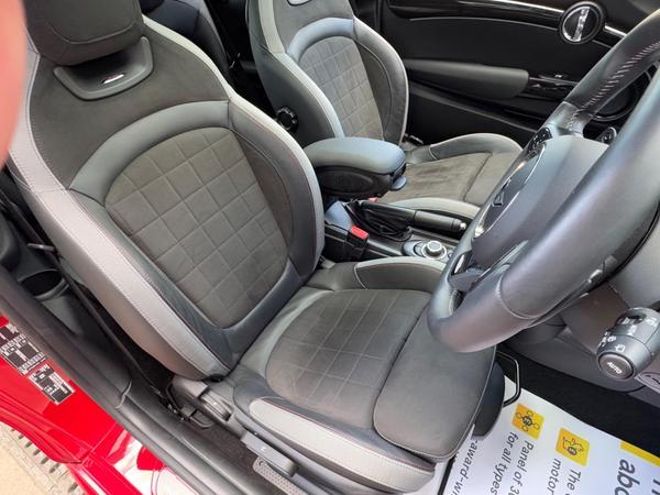MINI Hatch 2.0 Cooper S Sport Steptronic Euro 6 (s/s) 3dr