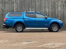 Mitsubishi L200 2.4 DI-D DC Warrior Auto 4WD Euro 6 4dr at 20th