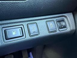 Nissan Navara 2.3 dCi Acenta 4WD Euro 6 (s/s) 4dr at 29th