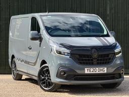 Renault Trafic 2.0 dCi ENERGY 28 Black Edition EDC SWB Standard Roof Euro 6 (s/s) 5dr at 0th